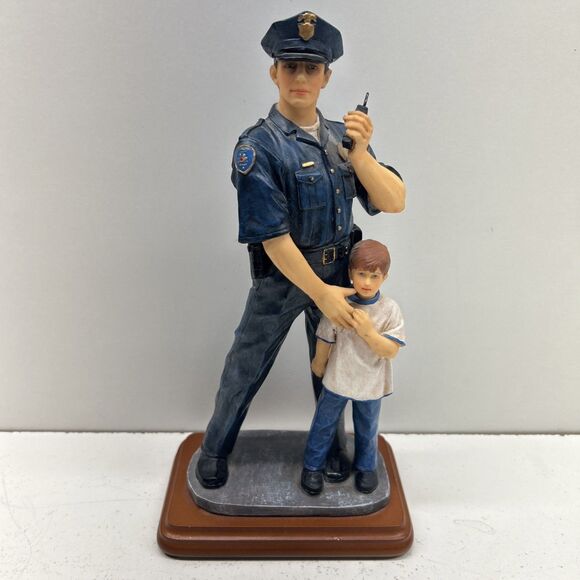 Vanmark Other - Rare Vintage 2000 Vanmark Blue Hats of Bravery “Hero” #1/1730 Collector Plate